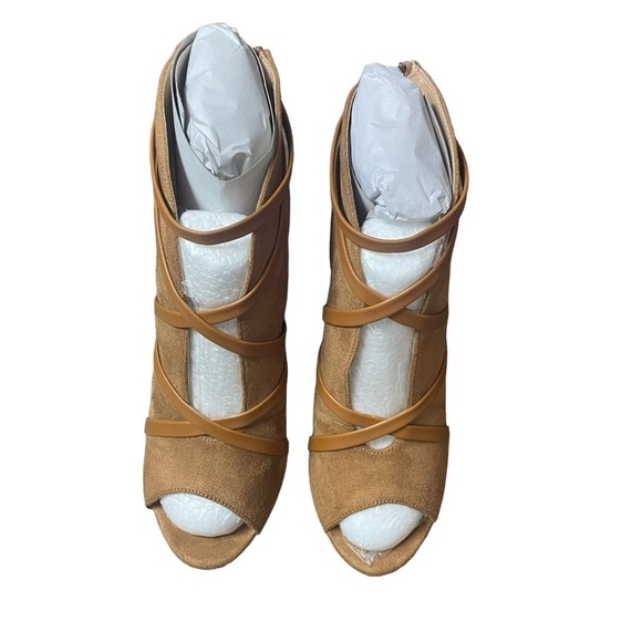 Journee Collection Cognac Brown Samara Heels Size 6 - Picture 2 of 10